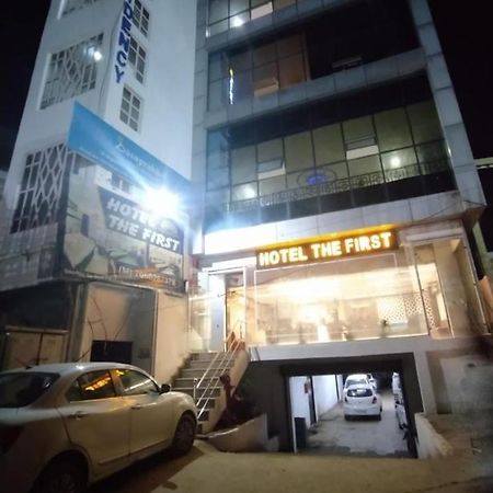 Hotel The First By Goyal Hoteliers Agra (Uttar Pradesh) Exterior photo